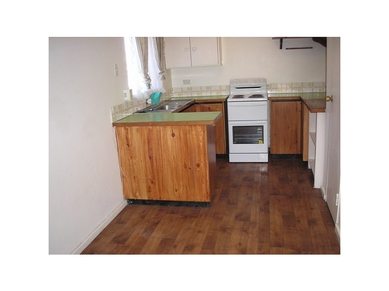 4 Mallow Way, Forrestfield WA 6058