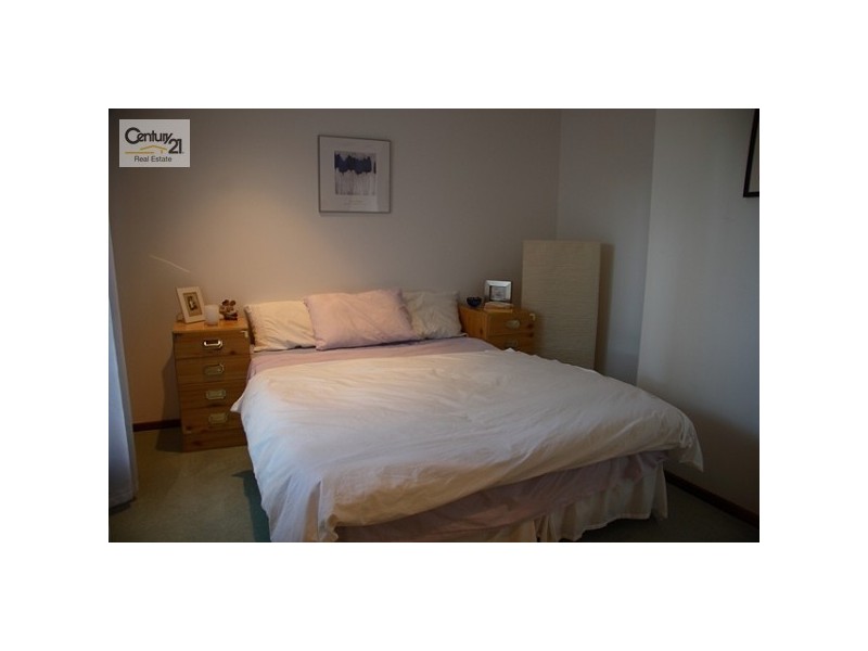 6 Moingup Street, Lesmurdie WA 6076