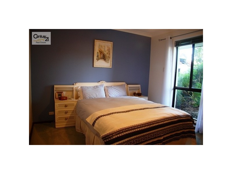 6 Moingup Street, Lesmurdie WA 6076