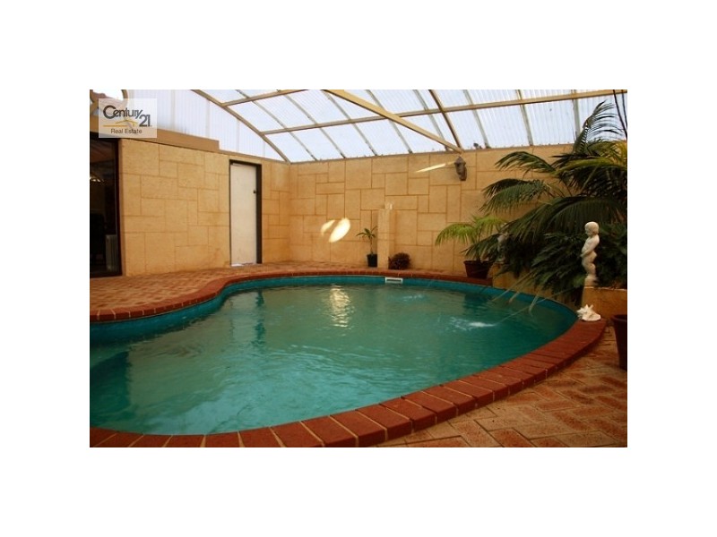 6 Moingup Street, Lesmurdie WA 6076