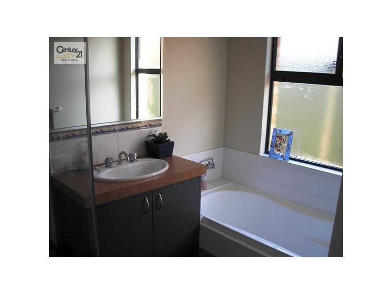 Wattle Grove WA 6107