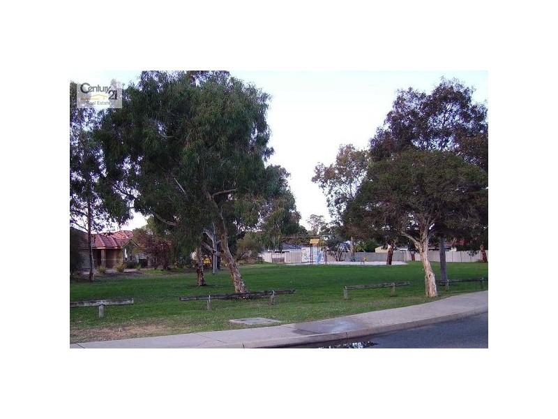 27 Postling Street, Kenwick WA 6107