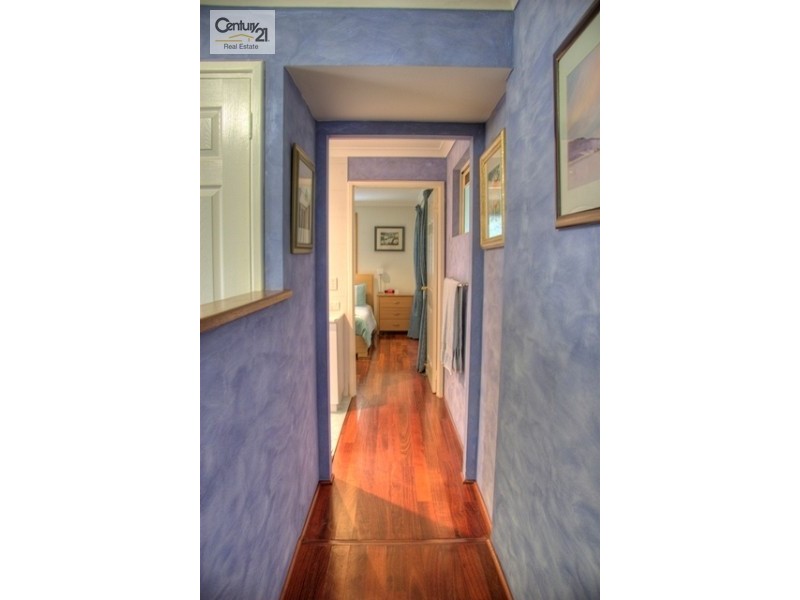 18 Woodlupine Court, Forrestfield WA 6058