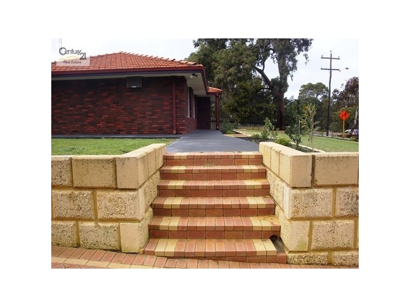 27 Lawnbrook Road West, Walliston WA 6076