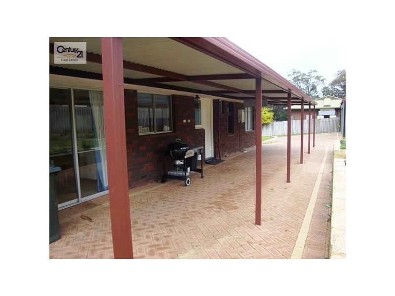 27 Lawnbrook Road West, Walliston WA 6076