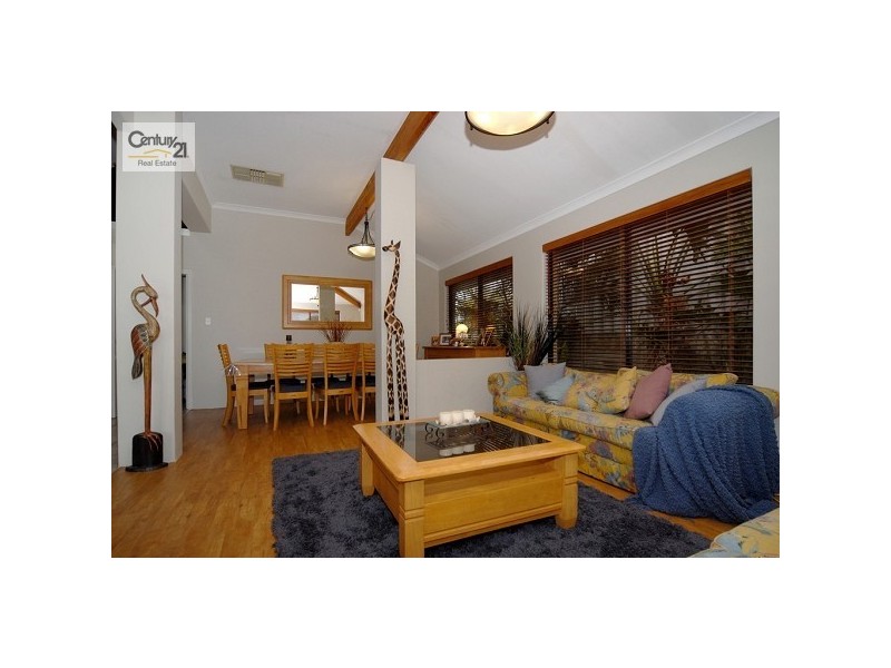 8 Suntree Mews, Beeliar WA 6164