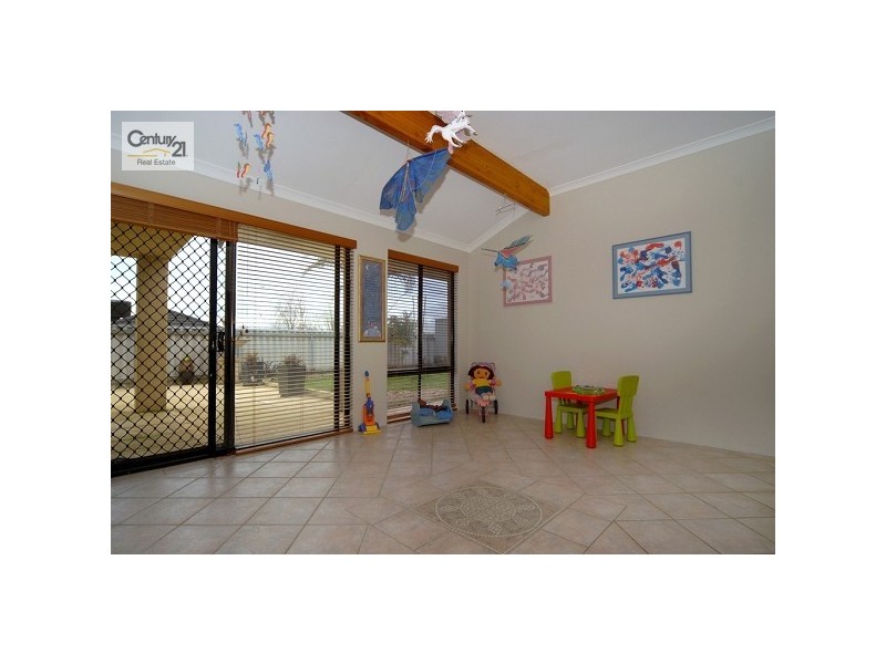 8 Suntree Mews, Beeliar WA 6164