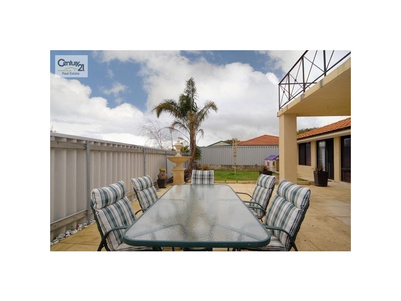 8 Suntree Mews, Beeliar WA 6164