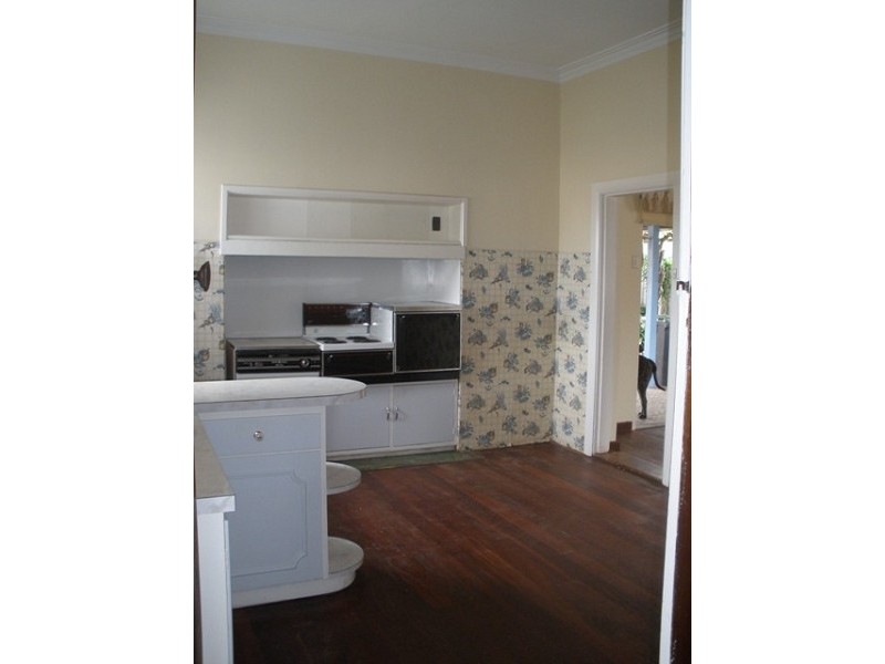 33 Smiths Avenue, Redcliffe WA 6104