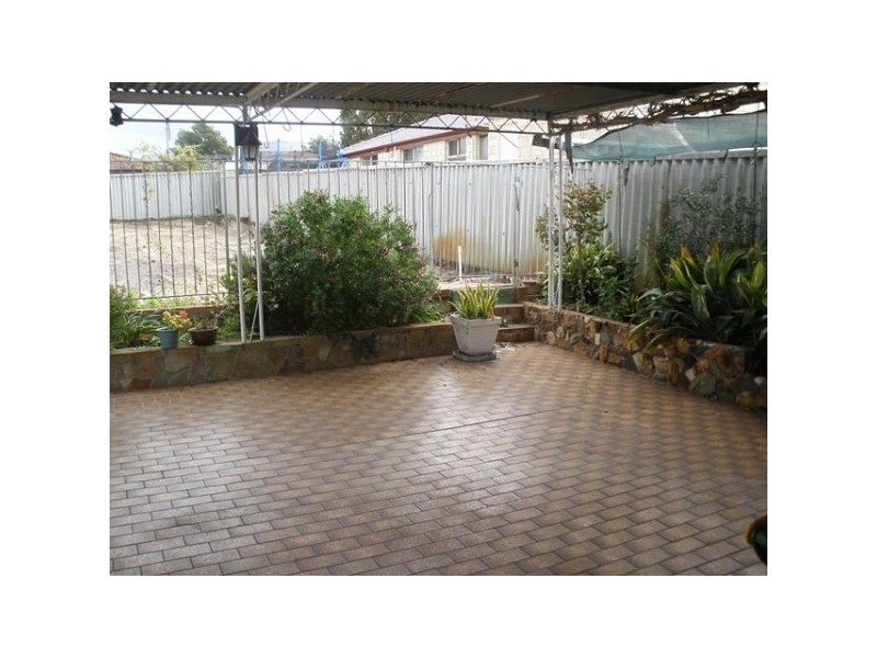 33 Smiths Avenue, Redcliffe WA 6104