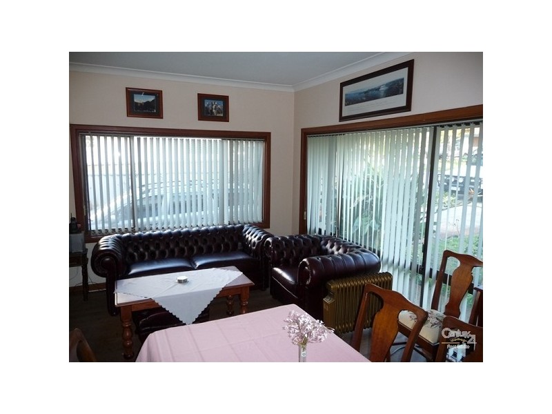 6 Radney Street, Willagee WA 6156