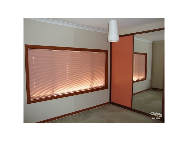 6 Radney Street, Willagee WA 6156