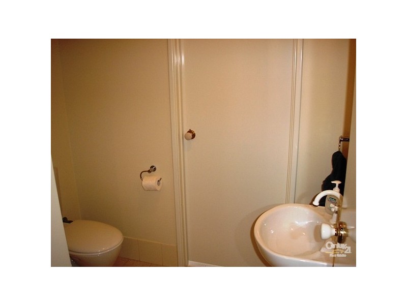 14 Brittain Road, Wattle Grove WA 6107