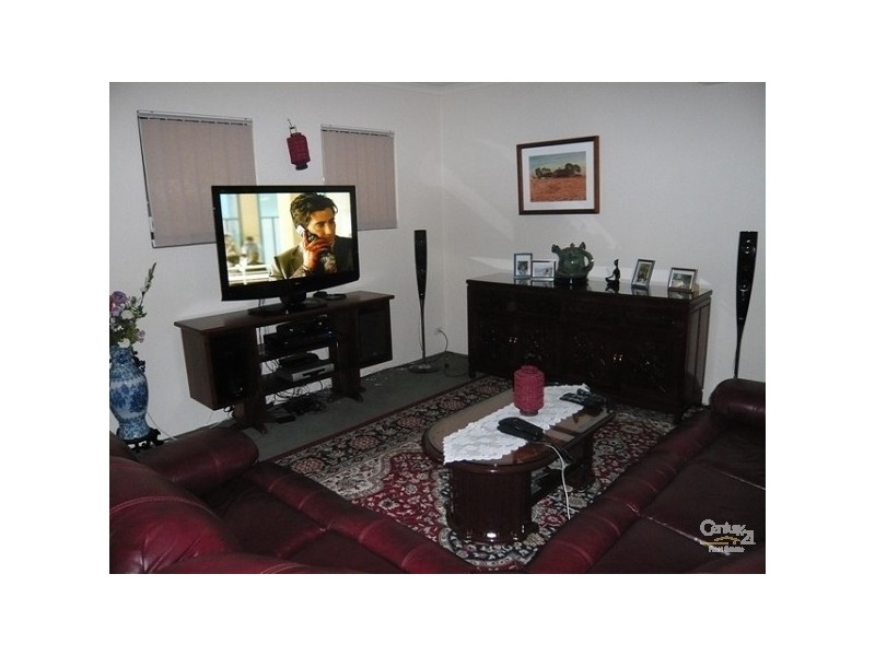 2/53 Woodloes Street, Cannington WA 6107