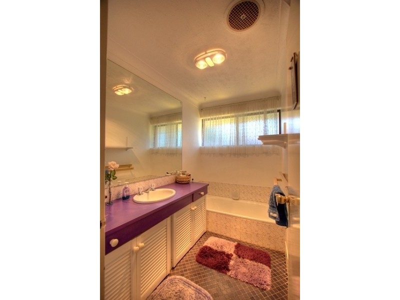 91 Grove Road, Lesmurdie WA 6076