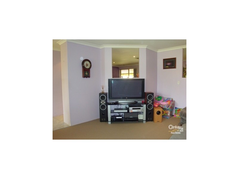 4 Quartz Lane, Forrestfield WA 6058