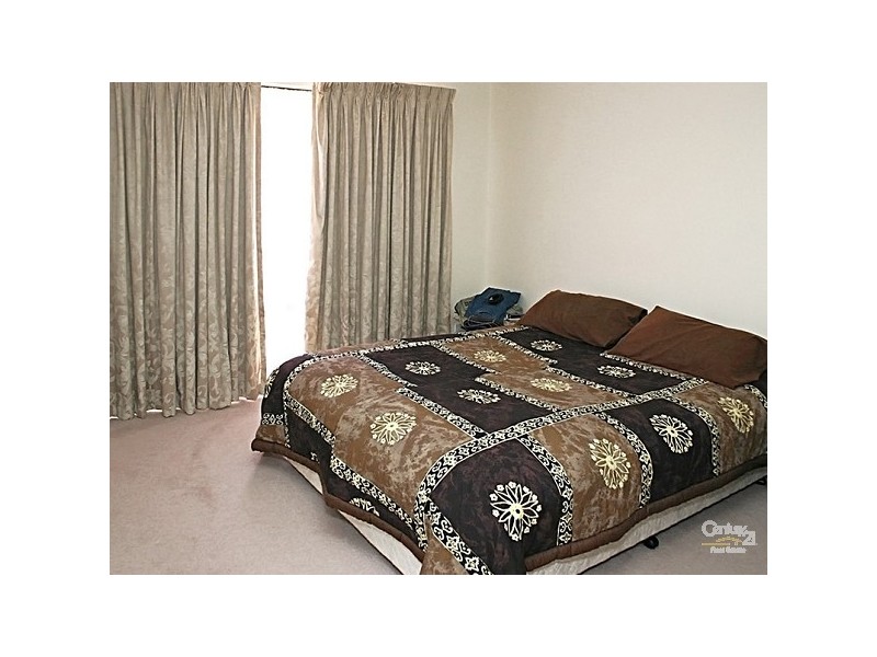 41 Plane Tree Green, Forrestfield WA 6058