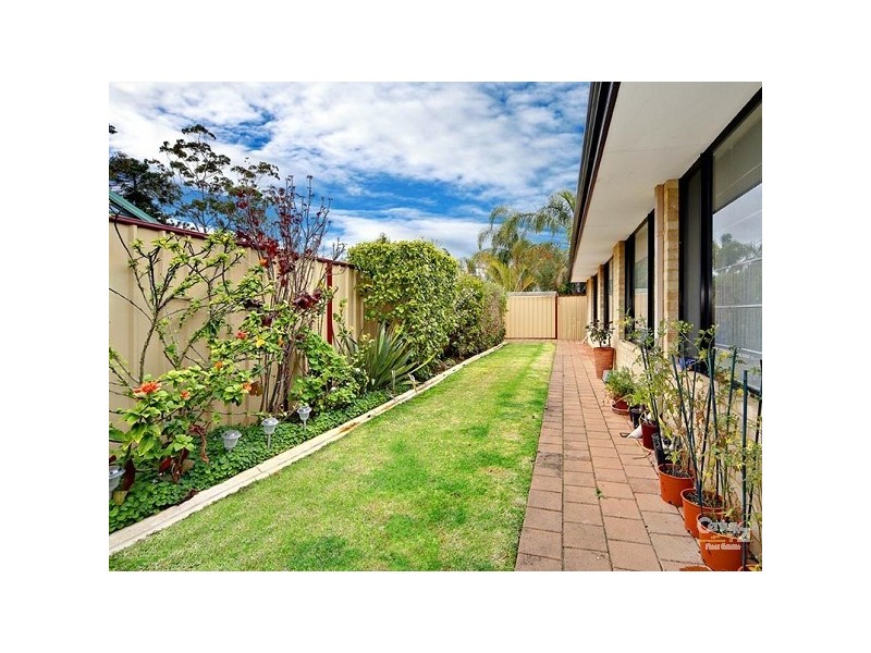 41 Plane Tree Green, Forrestfield WA 6058