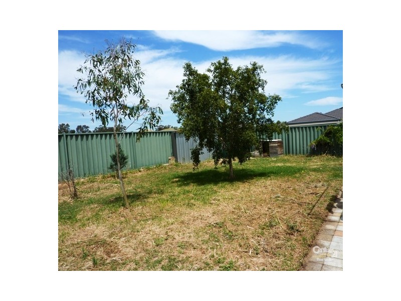 27 Abrolhos Street, Beckenham WA 6107