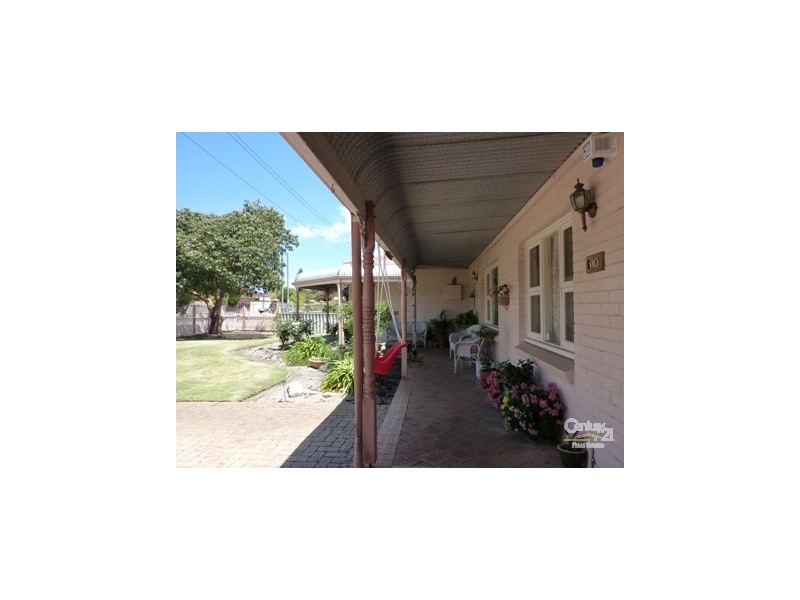 18 Wittenoom Road, High Wycombe WA 6057