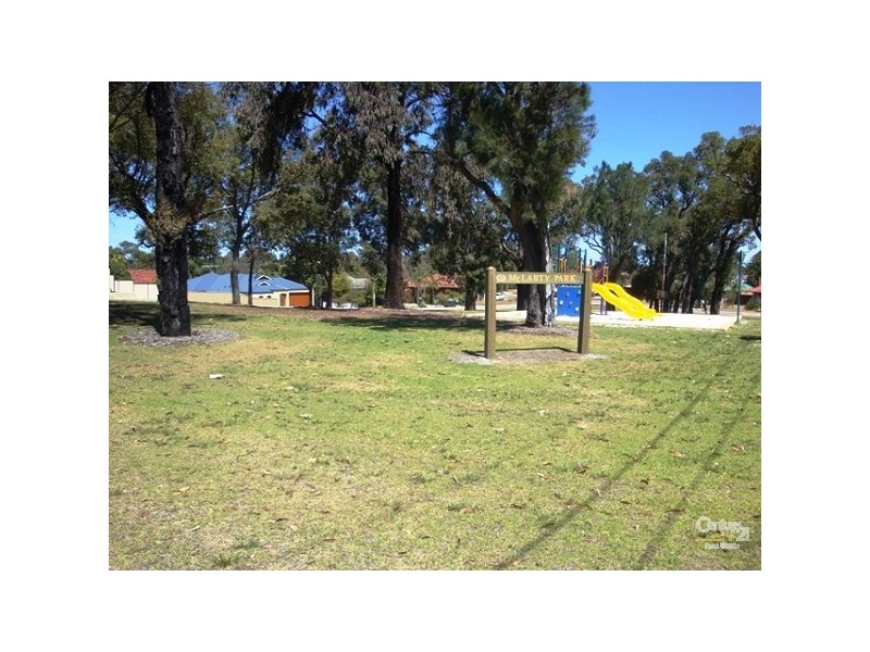 13A Mclarty Street, Cloverdale WA 6105