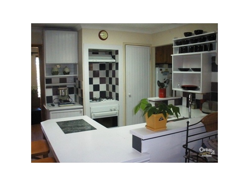 2 Kapok Court, High Wycombe WA 6057