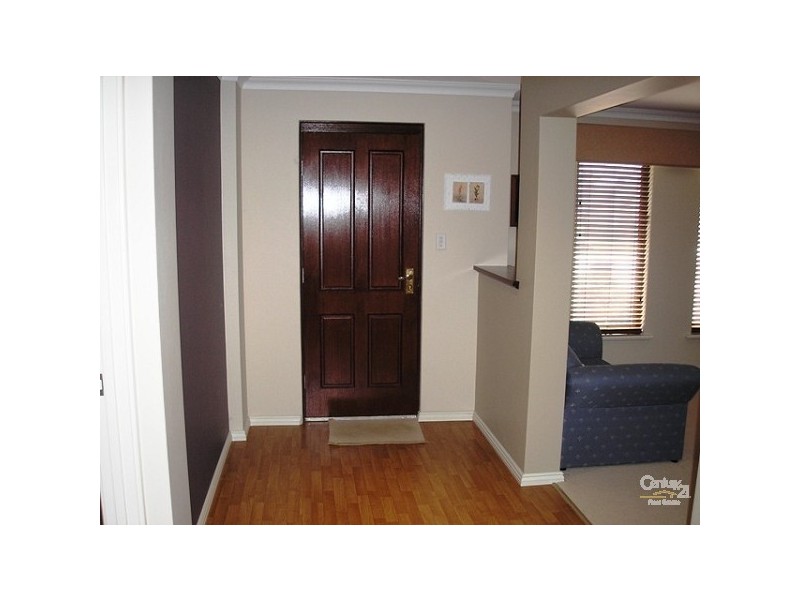 14 Brittain Road, Wattle Grove WA 6107