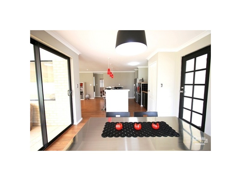 30 Buttercup Crescent High Wycombe, High Wycombe WA 6057