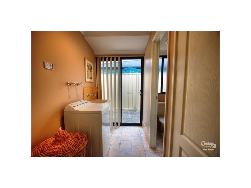 30 Buttercup Crescent High Wycombe, High Wycombe WA 6057