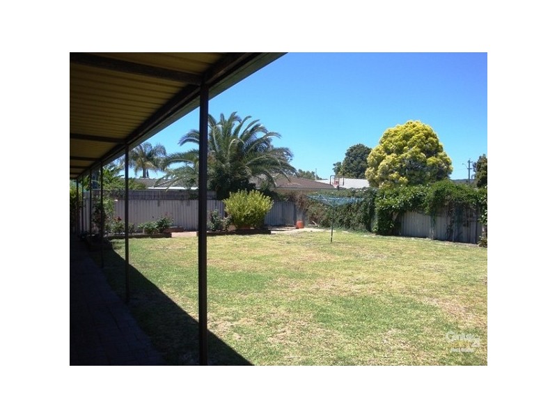 56 Carissa Way Forrestfield, Forrestfield WA 6058