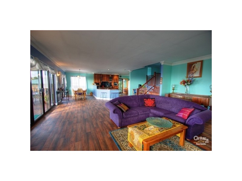 66 Lascelle Parade, Gooseberry Hill WA 6076