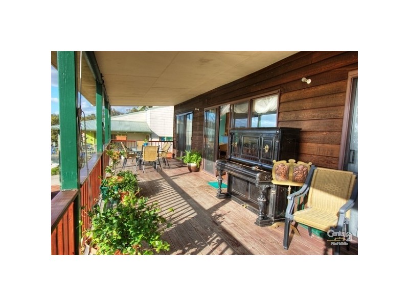 66 Lascelle Parade, Gooseberry Hill WA 6076