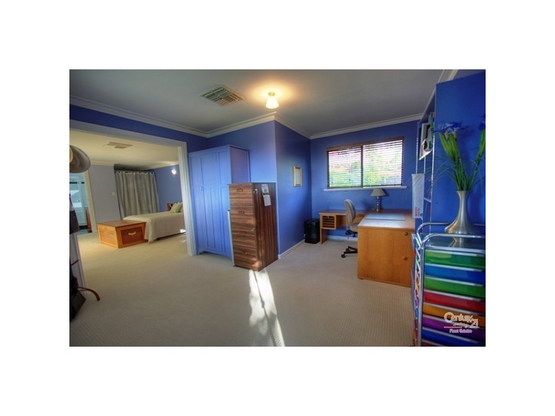 66 Lascelle Parade, Gooseberry Hill WA 6076