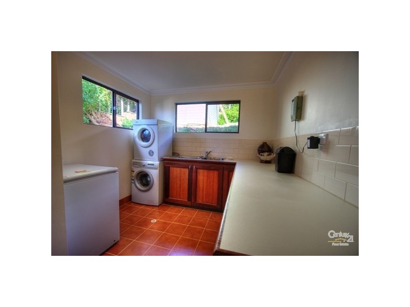 66 Lascelle Parade, Gooseberry Hill WA 6076