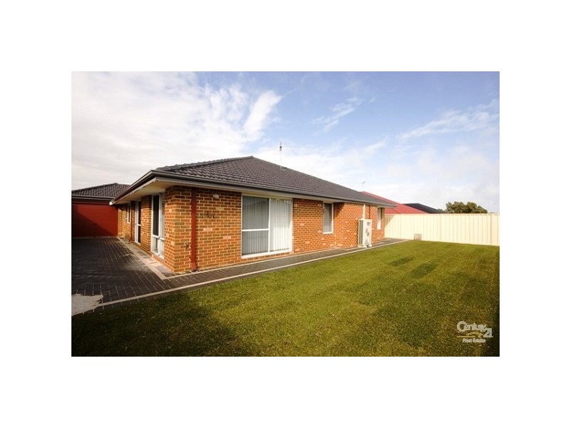 6 Minchin Turn, Baldivis WA 6171
