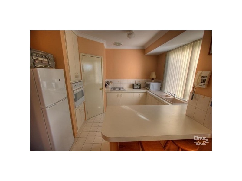 230 B Hale Road, Forrestfield WA 6058