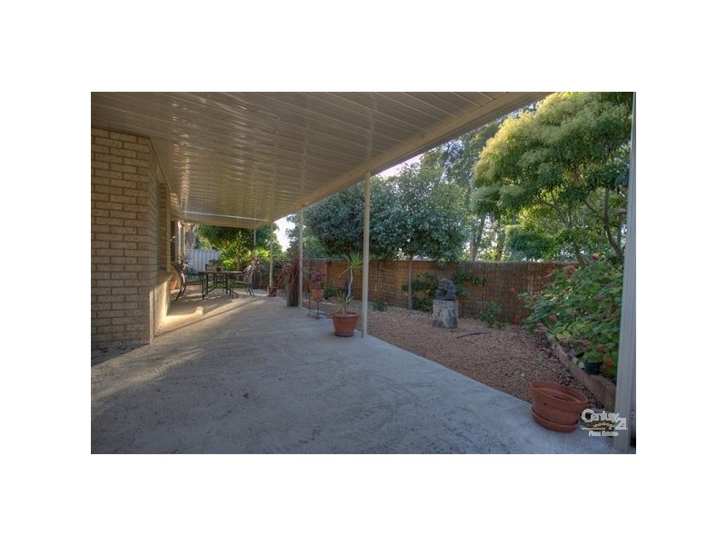 230 B Hale Road, Forrestfield WA 6058