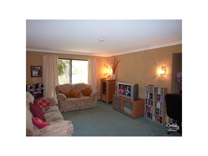 46 Agincourt Drive, Forrestfield WA 6058