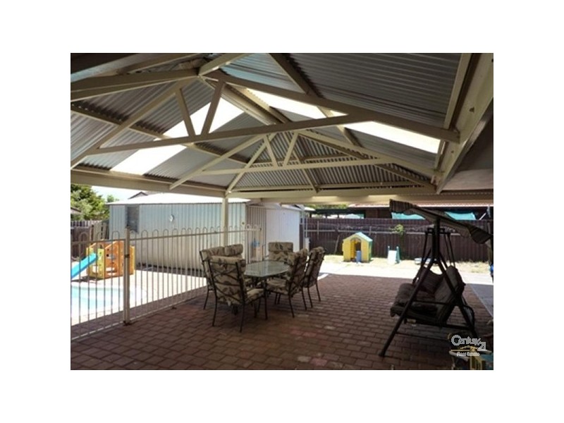 46 Agincourt Drive, Forrestfield WA 6058