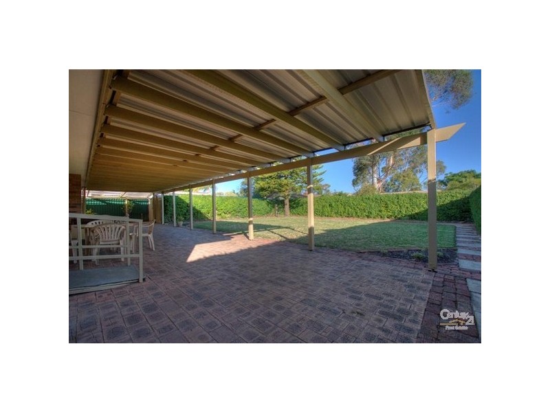 61 Calluna Way, Forrestfield WA 6058