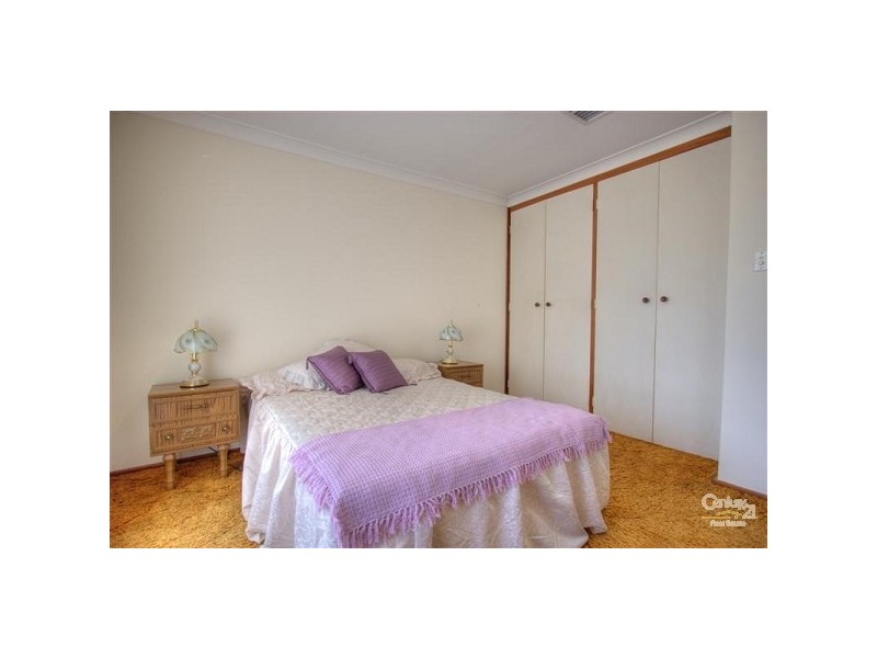 61 Calluna Way, Forrestfield WA 6058