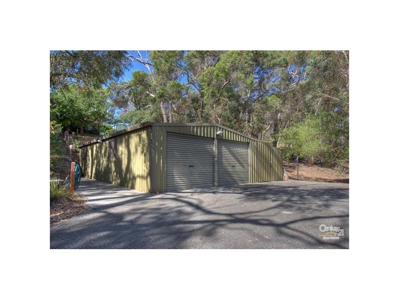 6 Bona Vista Road, Greenmount WA 6056