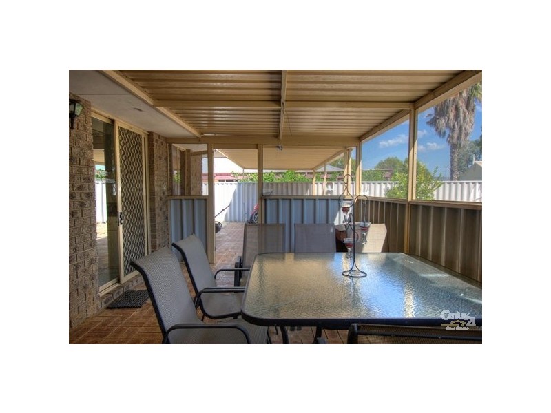 18 Patterson Drive, Middle Swan WA 6056