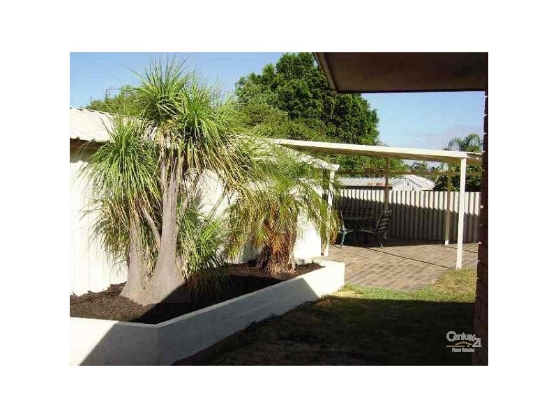 6 Lee Street, Forrestfield WA 6058