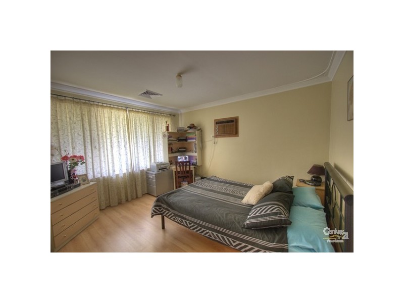 19 Harewood Street, Forrestfield WA 6058