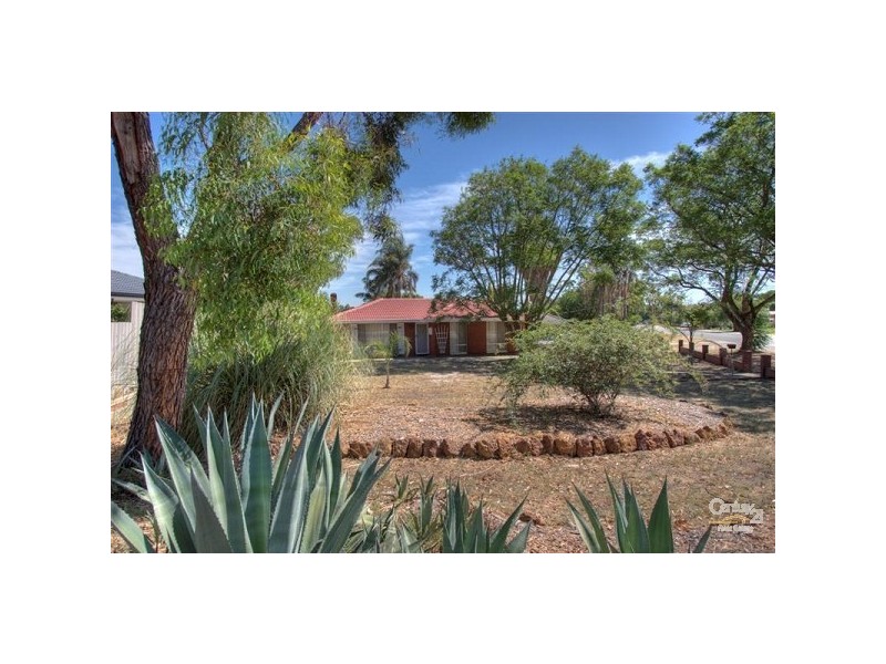 1 Cyril Road, High Wycombe WA 6057