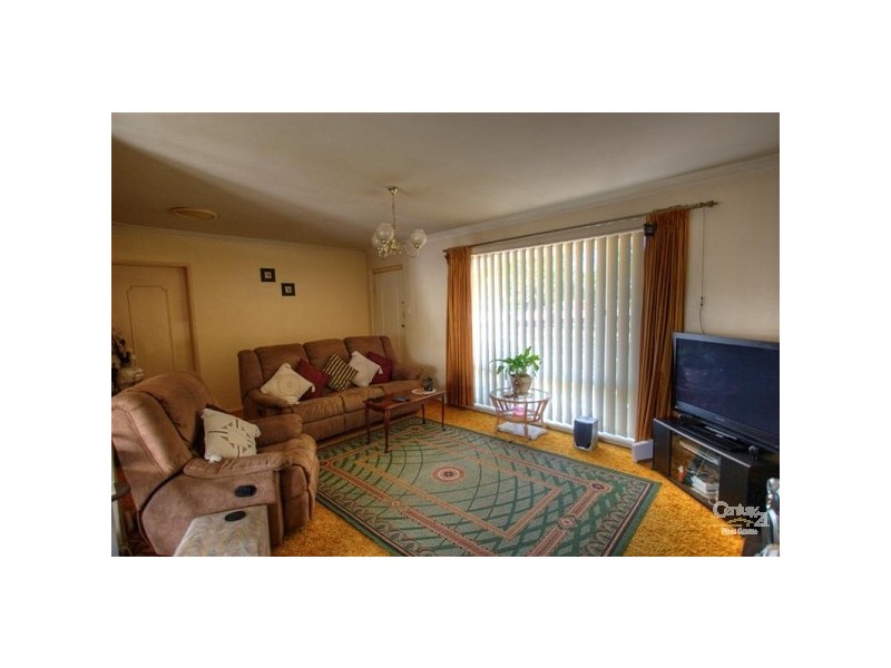 1 Cyril Road, High Wycombe WA 6057