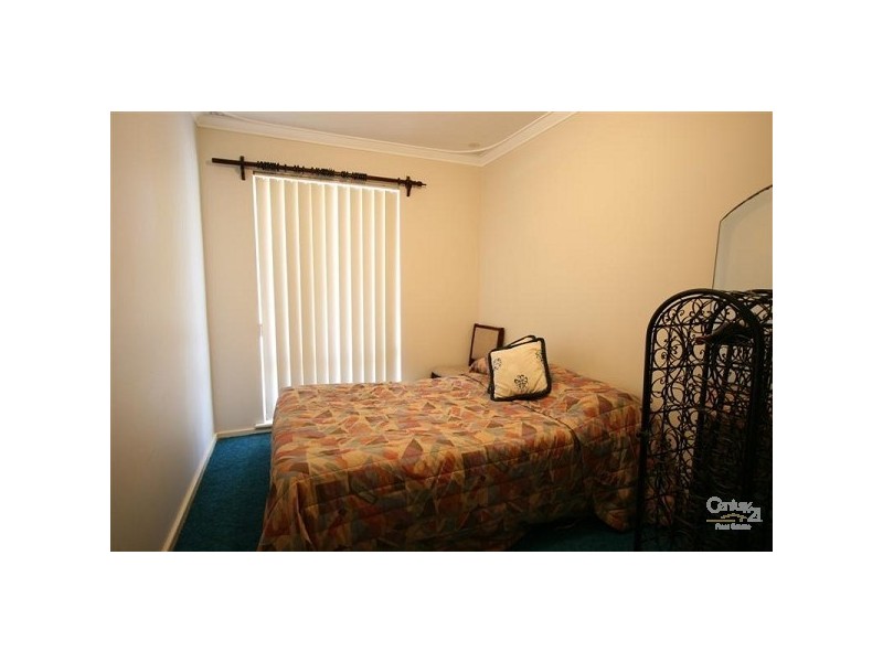 1 Cyril Road, High Wycombe WA 6057