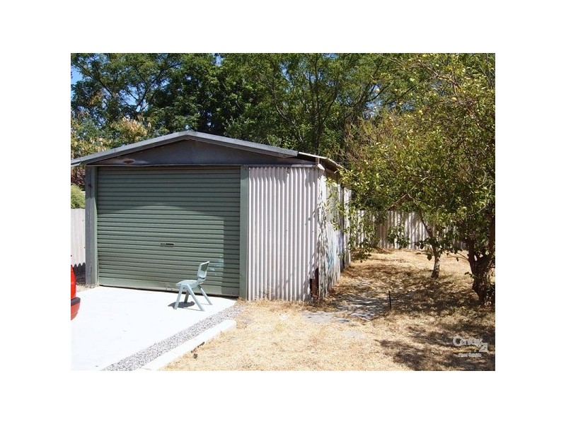17 Dempsey Street, Cloverdale WA 6105