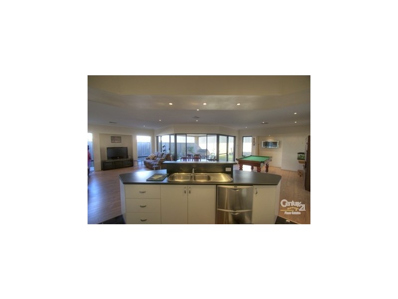 21 Nottingham Green, High Wycombe WA 6057